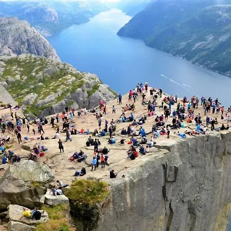 Apartamento A Place To Stavanger, 8 *