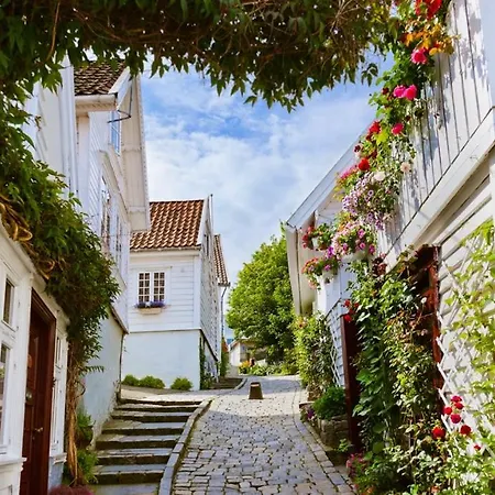Apartamento A Place To Stavanger, 8 *